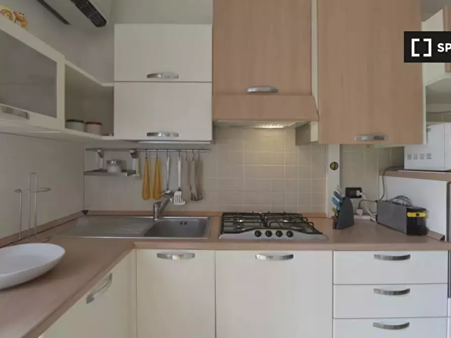 Immagine 12 di Appartamento in affitto  in Via Sant'Apollonia a Bologna