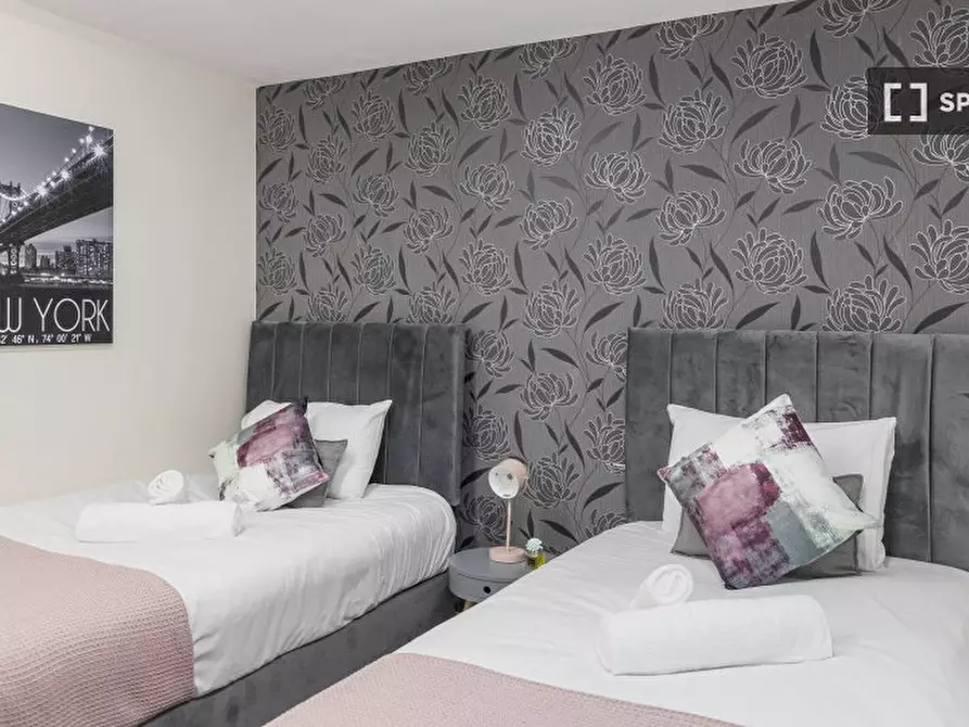 Immagine 2 di Appartamento in affitto  in Stamford Hill a Hackney