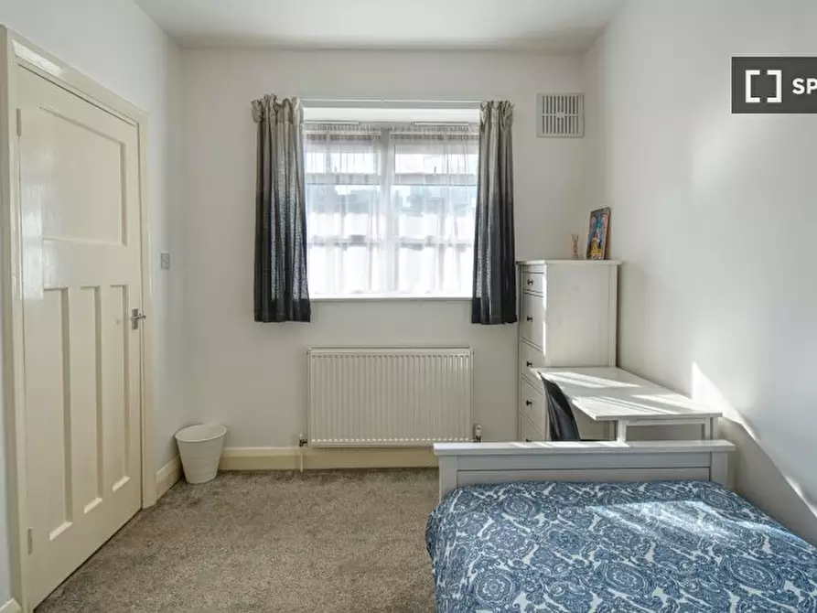 Immagine 16 di Camera condivisa in affitto  in Myrdle St a Poplar