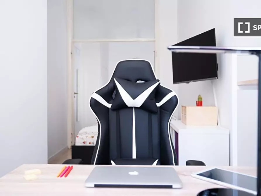 Immagine 7 di Camera condivisa in affitto  in Viale Papiniano a Milano