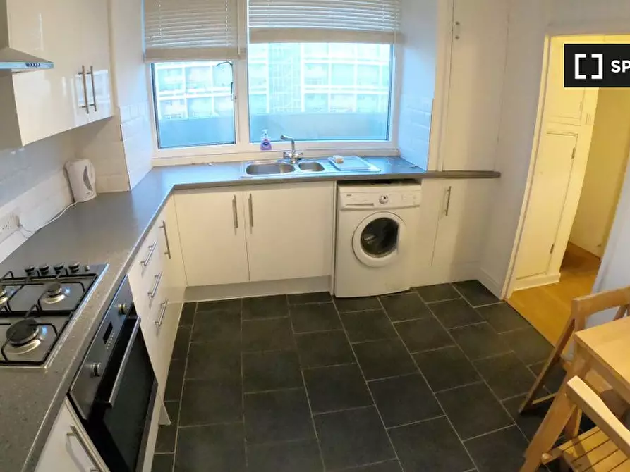 Immagine 11 di Camera condivisa in affitto  in St James's Cres a Lambeth
