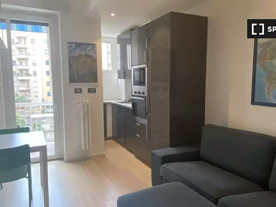 Immagine 3 di Appartamento in affitto  in Via Gressoney a Milano