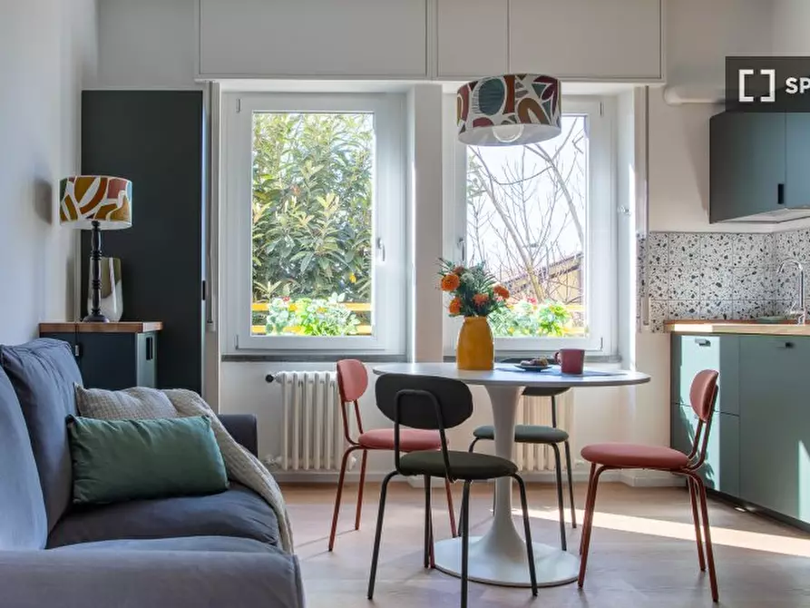 Immagine 1 di Appartamento in affitto  in Via Giacinto Serrati Menotti a Milano