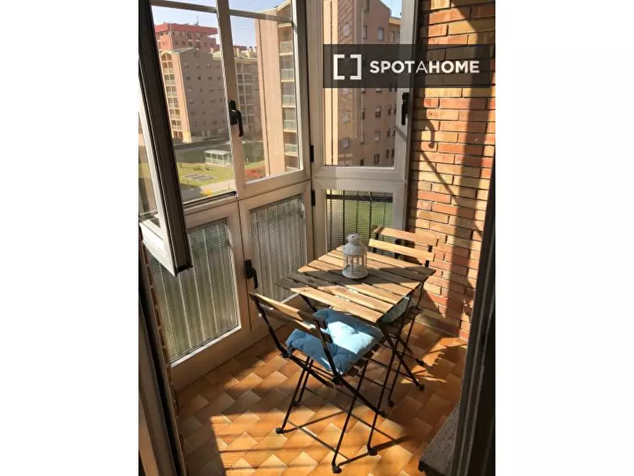 Immagine 14 di Camera condivisa in affitto  in Via Sant'Abbondio a Milano