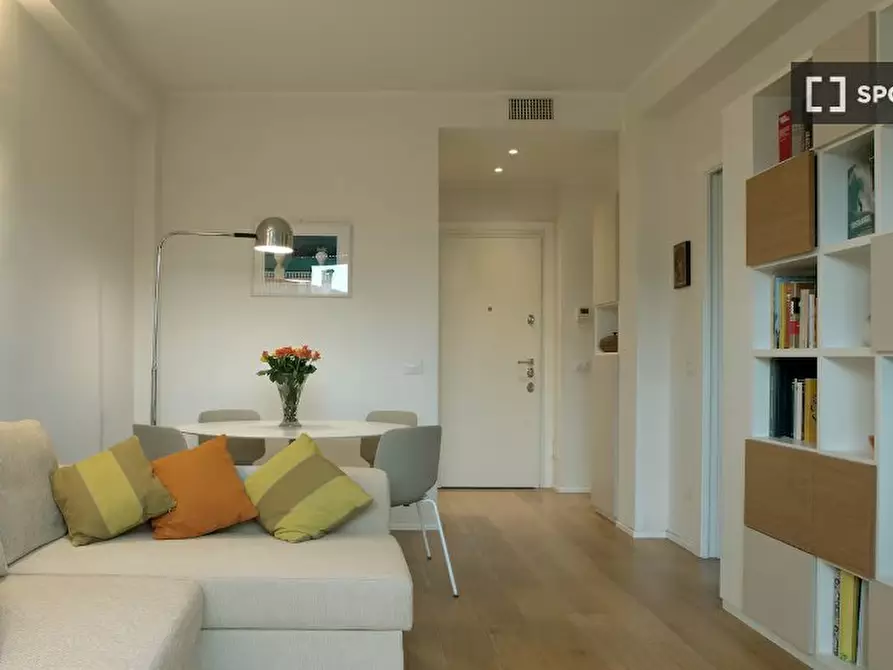 Immagine 2 di Ufficio in affitto  in Via Alcuino a Milano