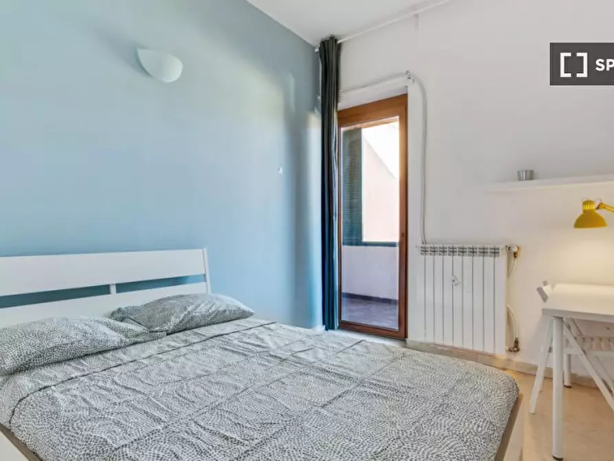 Immagine 5 di Camera condivisa in affitto  in Via Orti a Milano