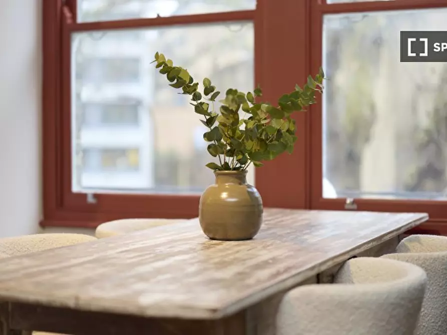 Immagine 3 di Appartamento in affitto  in flat a Camden Town