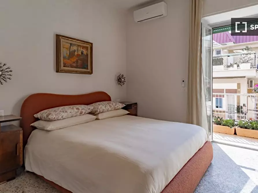 Immagine 10 di Appartamento in affitto  in Via dei Torriani a Roma