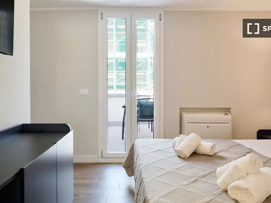 Immagine 7 di Appartamento in affitto  in Via Giulia di Gallese a Roma