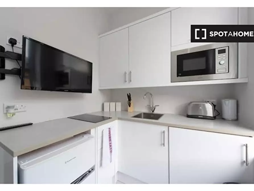 Immagine 19 di Appartamento in affitto  in Flat a Hackney