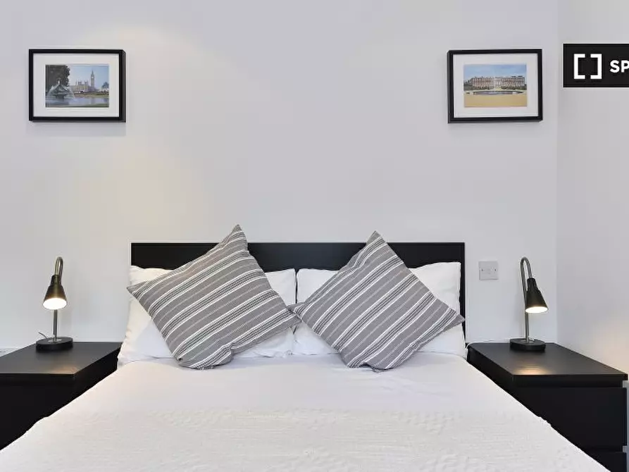 Immagine 9 di Appartamento in affitto  in Kentish Town Rd a Camden Town