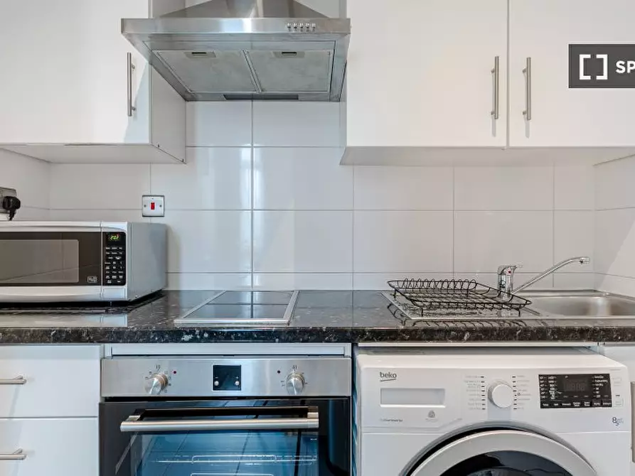 Immagine 2 di Appartamento in affitto  in Apartment a Kensington