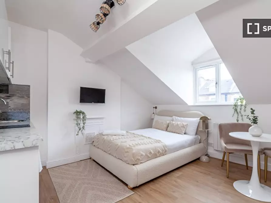 Immagine 6 di Ufficio in affitto  in Finsbury Park Rd a Hackney