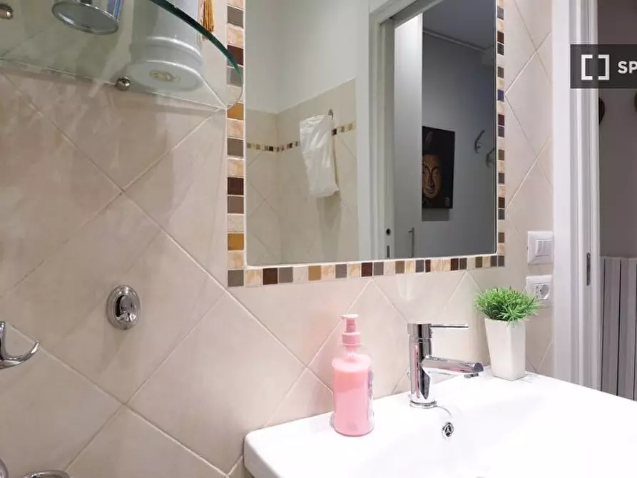 Immagine 8 di Appartamento in affitto  in Via S. Calocero a Milano