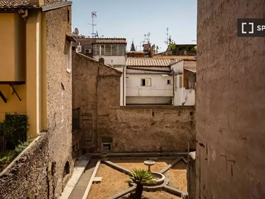 Immagine 18 di Appartamento in affitto  in Vicolo di Santa Margherita a Roma