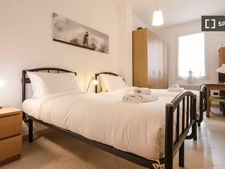 Immagine 9 di Appartamento in affitto  in Via Schiavonia a Bologna