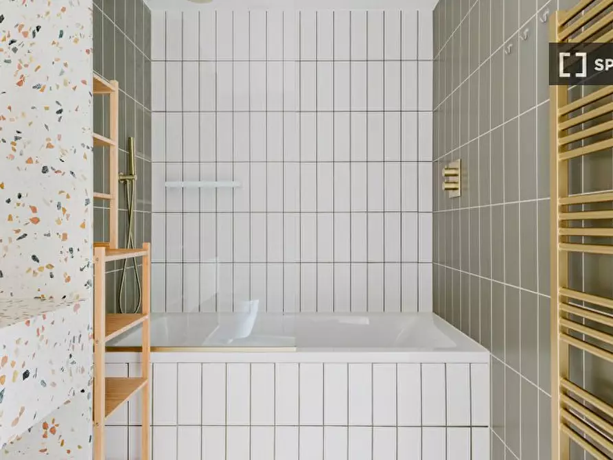 Immagine 16 di Appartamento in affitto  in Haverstock Hill a Camden Town