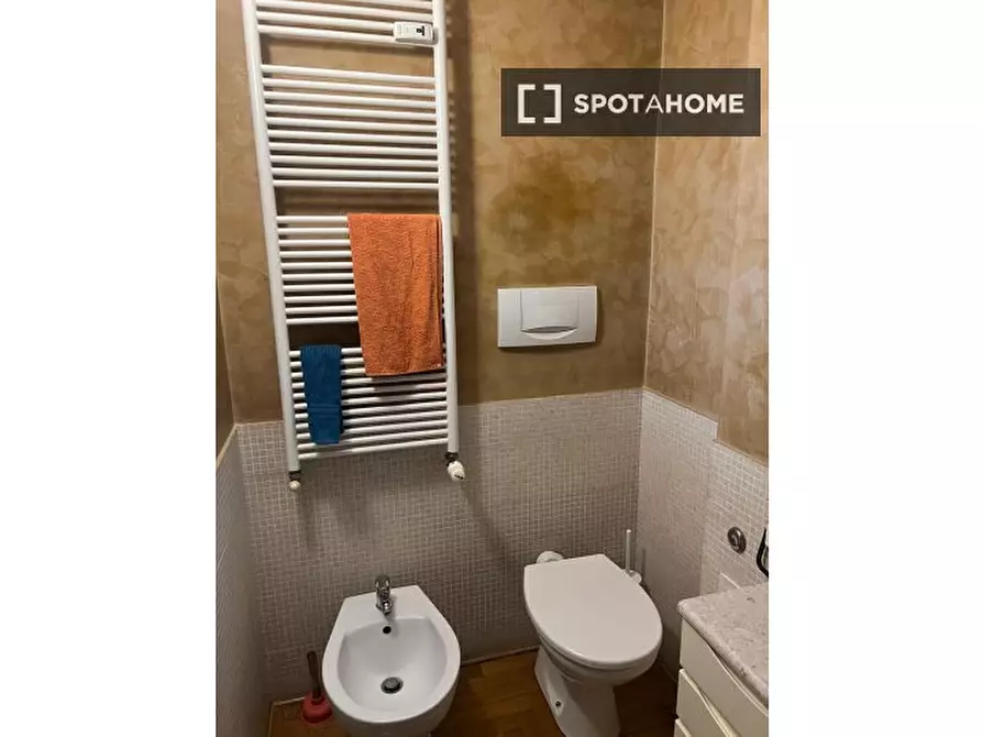 Immagine 16 di Ufficio in affitto  in Via Alcuino a Milano