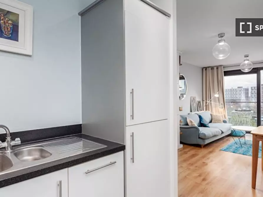 Immagine 11 di Appartamento in affitto  in Aragon Court a Lambeth