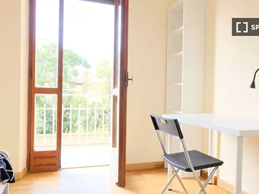 Immagine 2 di Camera condivisa in affitto  in Via Pola n a Cagliari