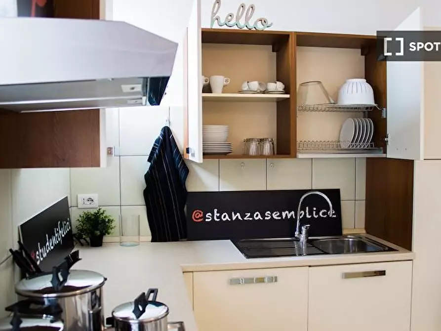 Immagine 4 di Camera condivisa in affitto  in Bligny a Brescia