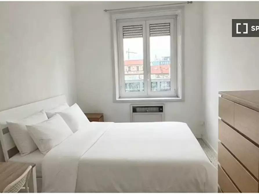 Immagine 4 di Camera condivisa in affitto  in Via Carlo de Cristoforis a Milano