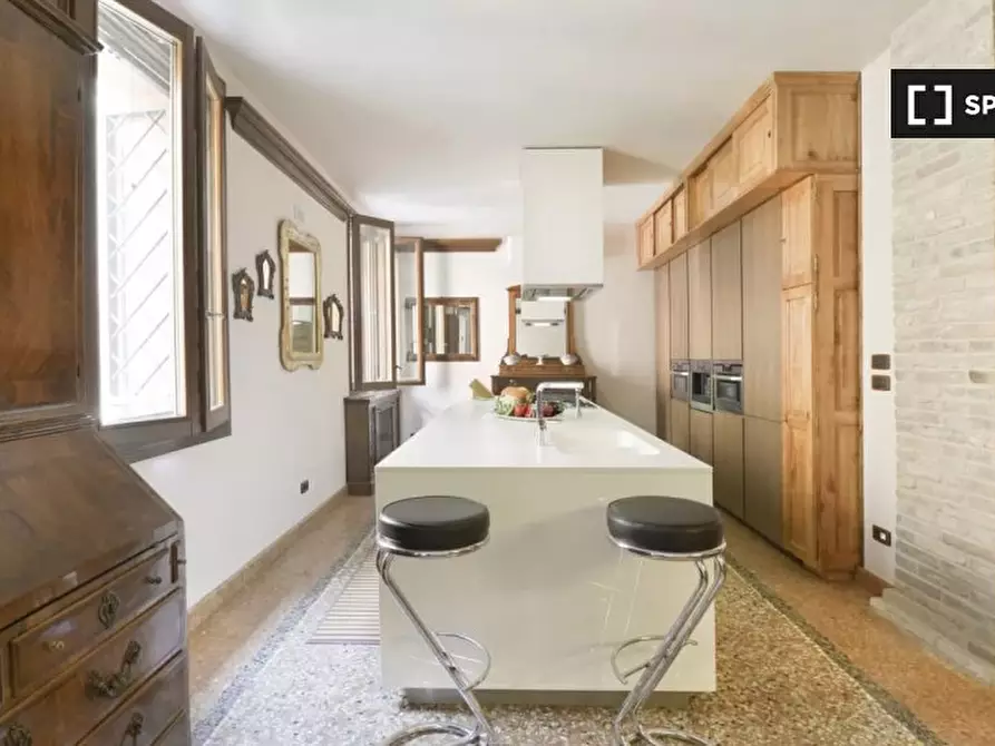 Immagine 5 di Appartamento in affitto  in Via Guerrazzi a Bologna