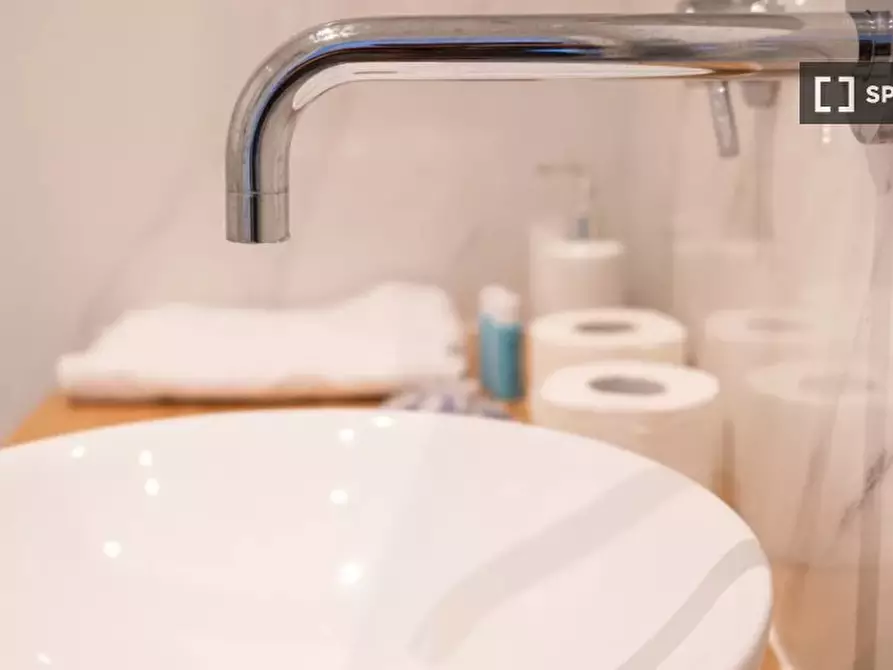 Immagine 10 di Ufficio in affitto  in Via Padova a Milano