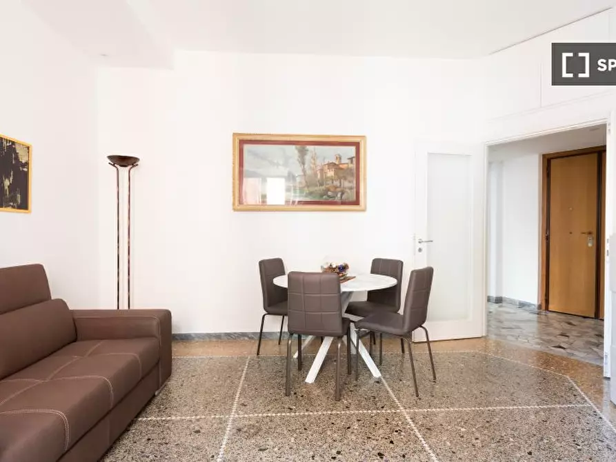 Immagine 10 di Appartamento in affitto  in Via Macedonia a Roma