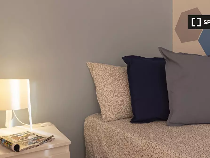 Immagine 3 di Camera condivisa in affitto  in Via Stefano Maria Clemente a Torino