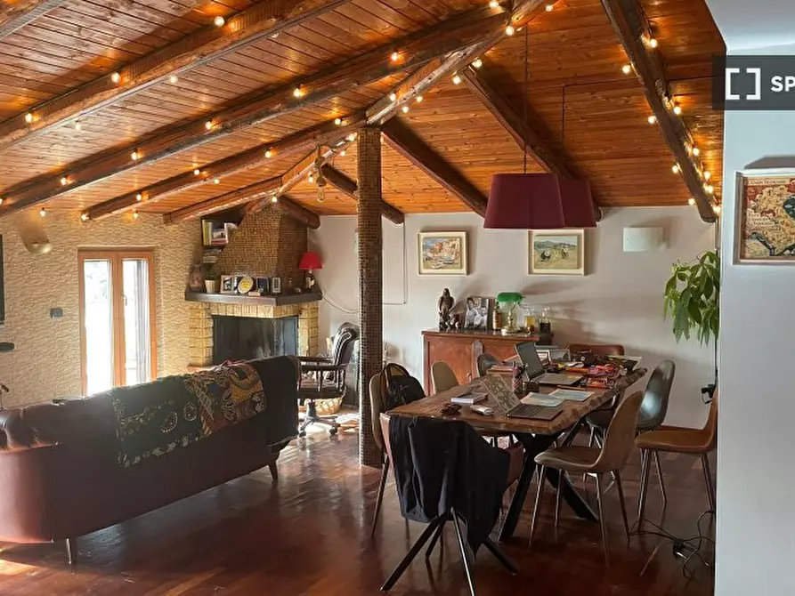 Immagine 4 di Appartamento in affitto  in Via Due Portoni a Napoli