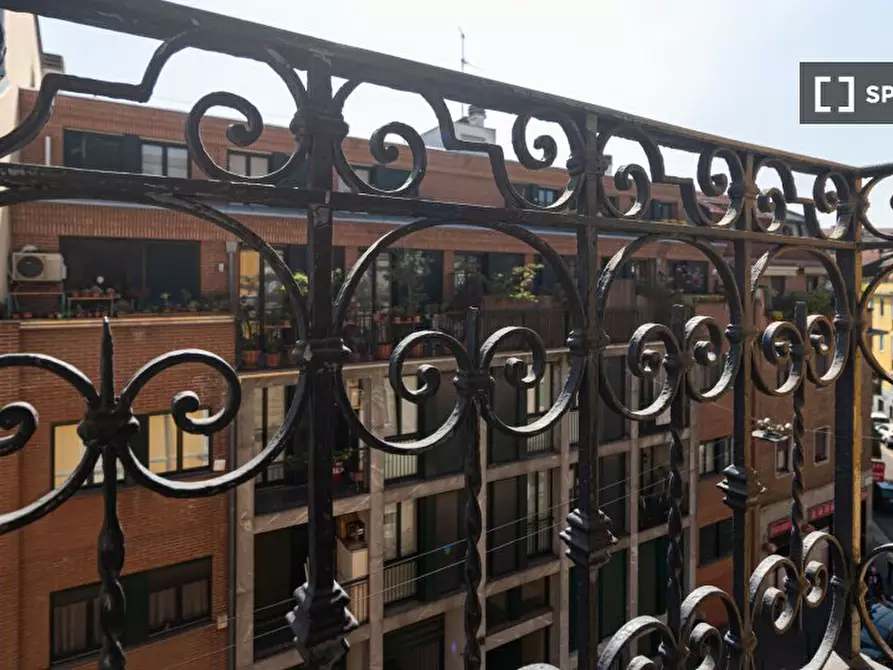 Immagine 5 di Appartamento in affitto  in Via Rosmini a Milano