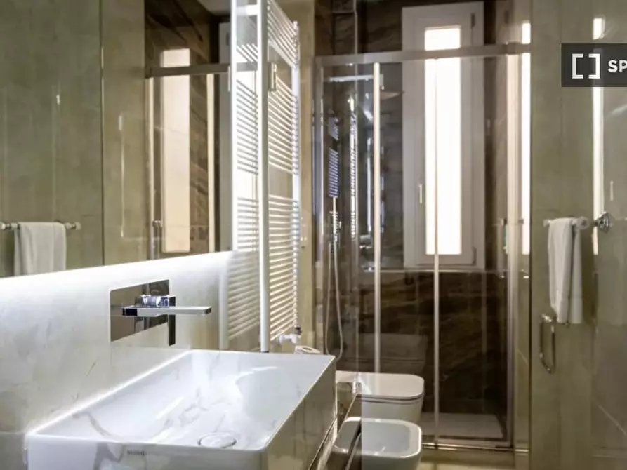 Immagine 15 di Appartamento in affitto  in Via Novara a Milano