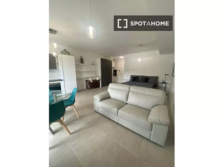 Immagine 4 di Appartamento in affitto  in Via Vitaliano Brancati a Roma