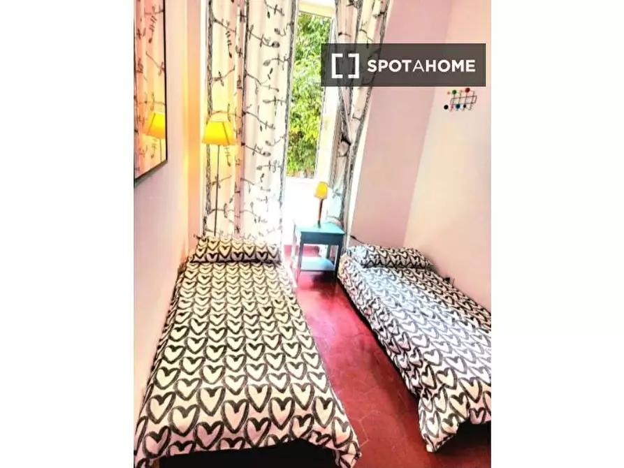 Immagine 6 di Appartamento in affitto  in Via Catone a Roma