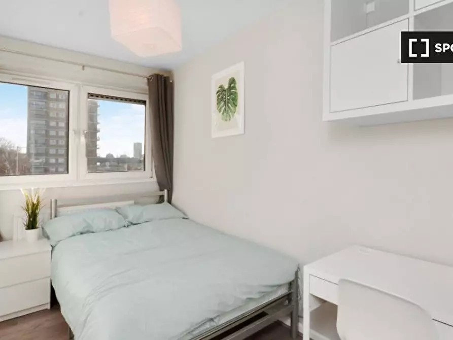 Immagine 1 di Camera condivisa in affitto  in Spinnaker House a Poplar