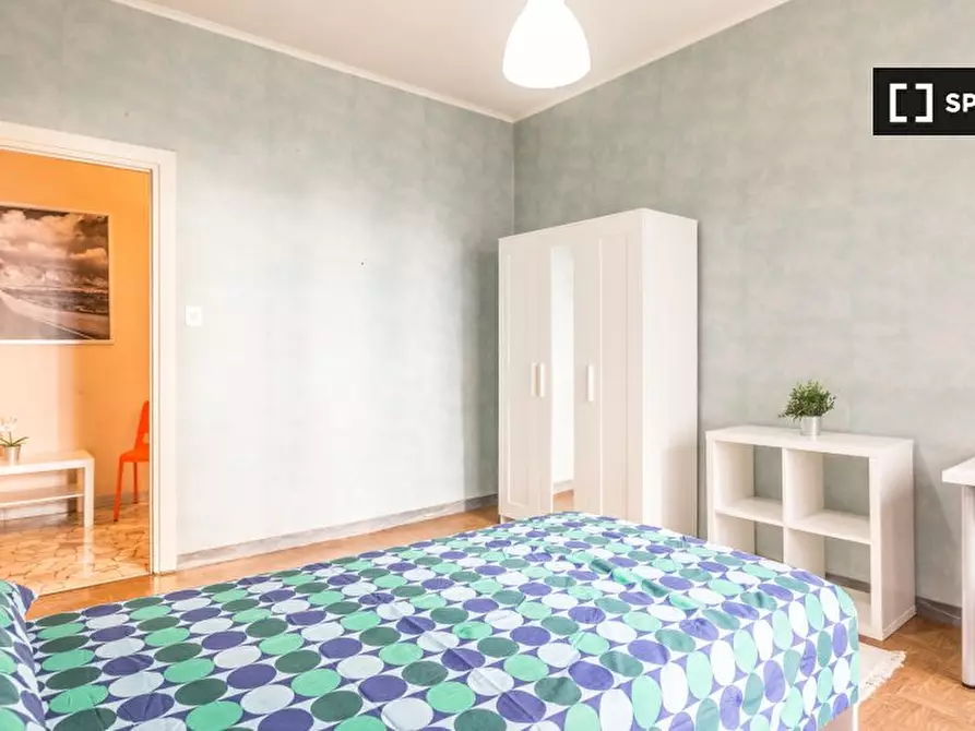 Immagine 3 di Camera condivisa in affitto  in Via Statilio Ottato a Roma