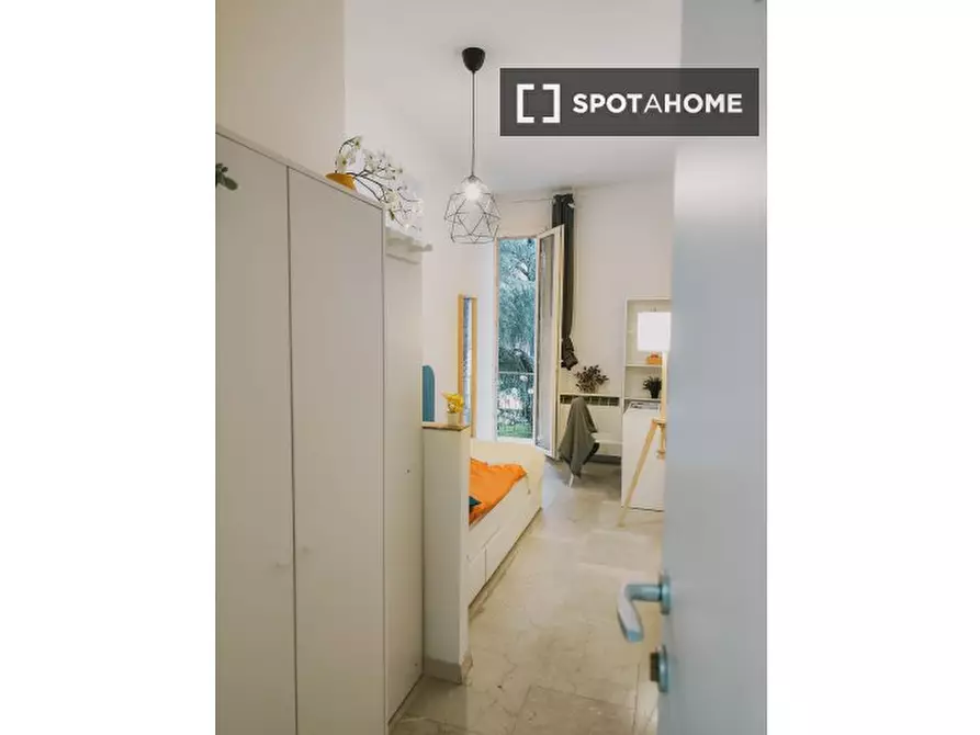 Immagine 1 di Camera condivisa in affitto  in Ciamician a Bologna