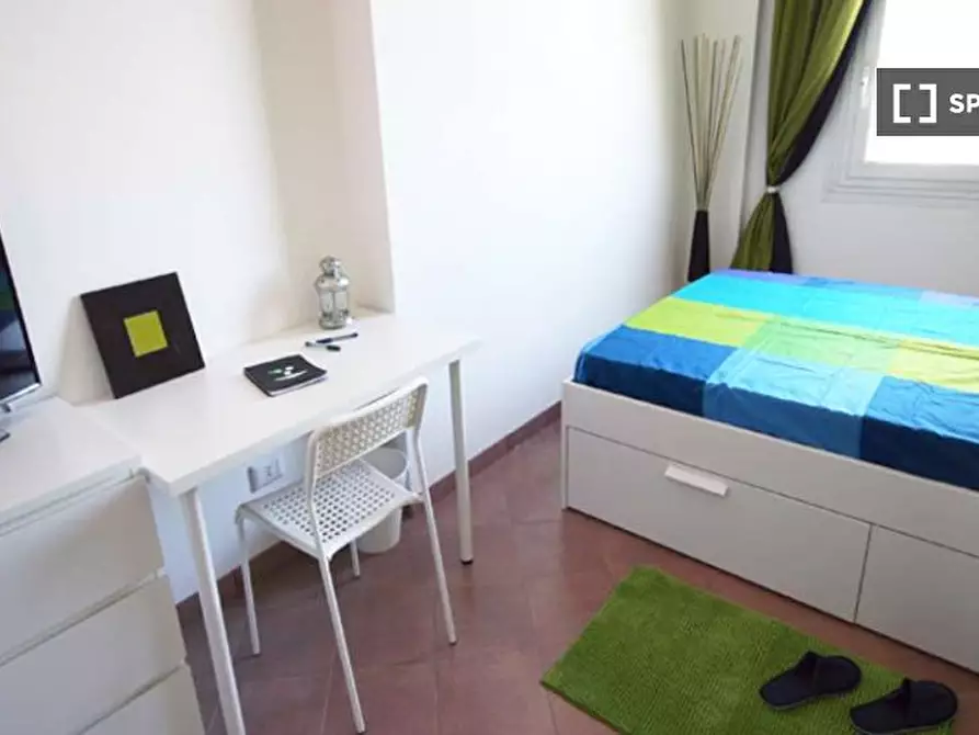 Immagine 8 di Camera condivisa in affitto  in Via Fara a Milano