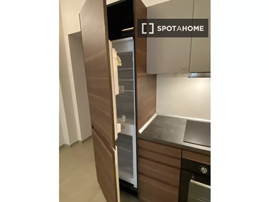 Immagine 6 di Ufficio in affitto  in Via Andrea Ponti a Milano