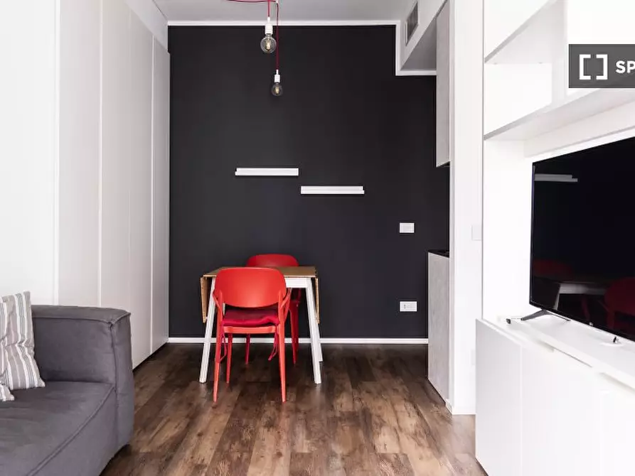 Immagine 16 di Appartamento in affitto  in Viale Brenta a Milano
