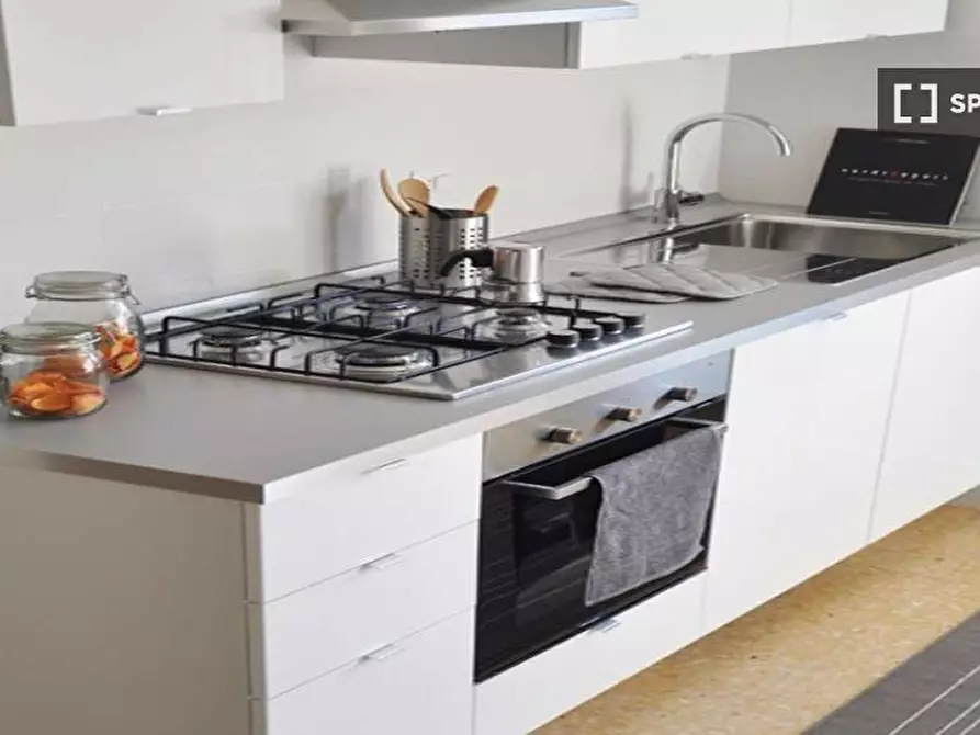 Immagine 15 di Camera condivisa in affitto  in Via Gaeta Milan a Milano