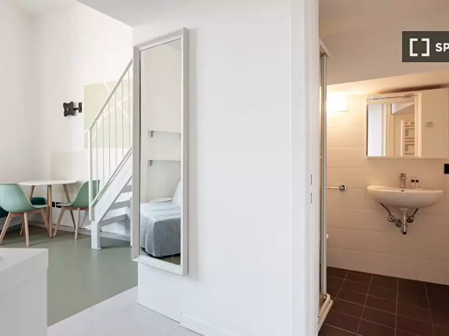 Immagine 11 di Ufficio in affitto  in Corso Magenta a Milano