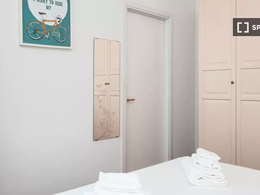 Immagine 2 di Appartamento in affitto  in Via della Chiusa a Milano