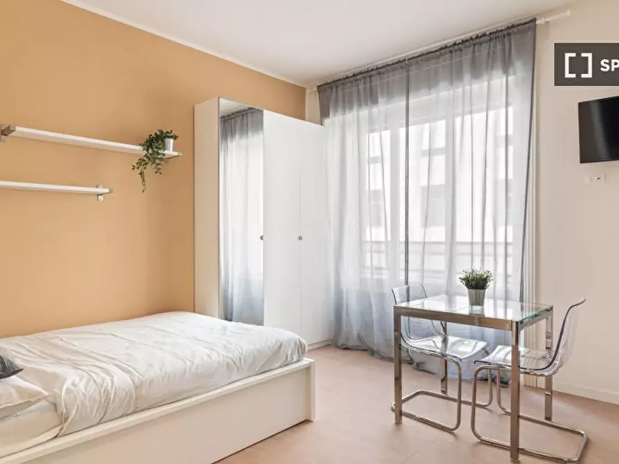 Immagine 6 di Ufficio in affitto  in Via Luciano Manara a Milano