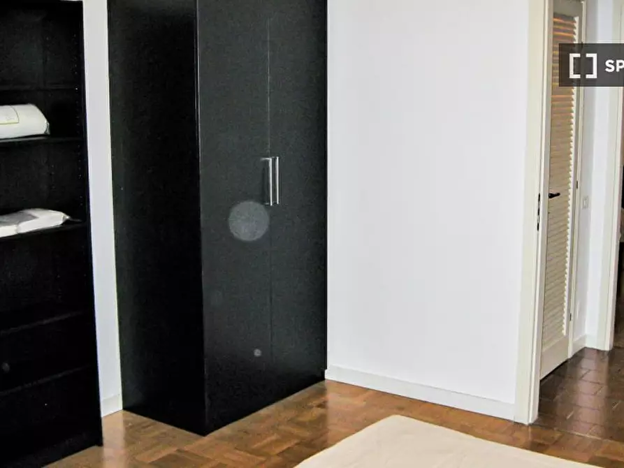 Immagine 3 di Camera condivisa in affitto  in Viale Luigi Bodio a Milano