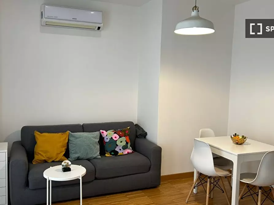 Immagine 11 di Ufficio in affitto  in Via Casentino a Firenze