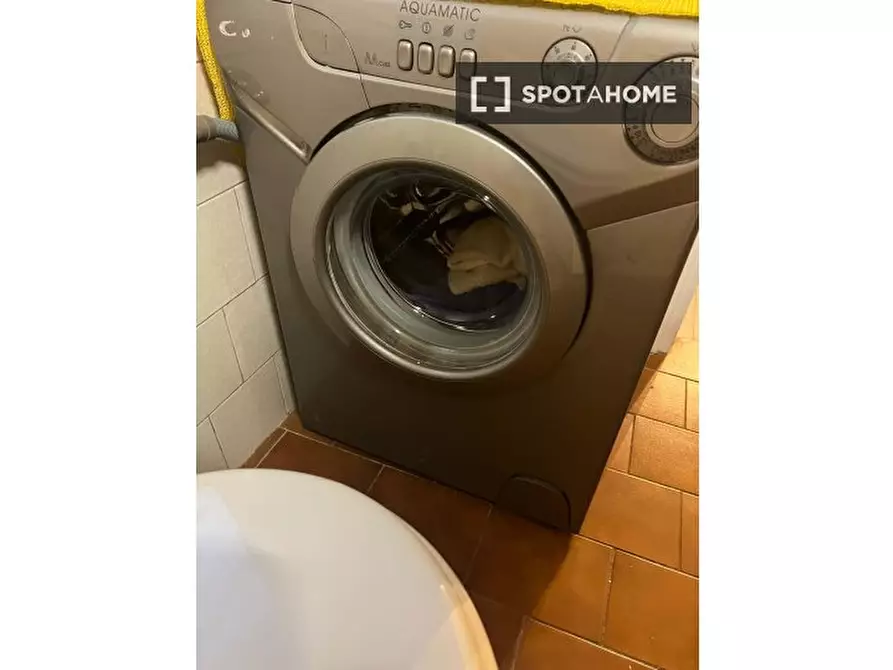 Immagine 6 di Appartamento in affitto  in Via dei Foraggi a Roma