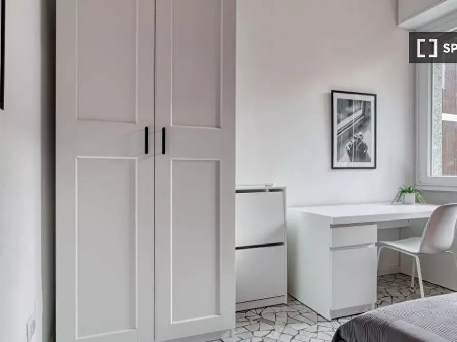 Immagine 19 di Camera condivisa in affitto  in Via Maniago a Milano