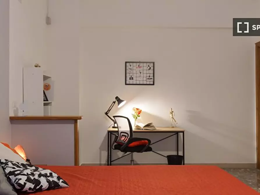 Immagine 7 di Camera condivisa in affitto  in Bognar a Pozzuoli